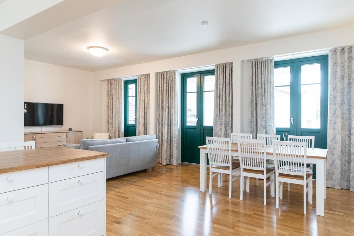 Residence Perseus Båstad Esterno foto